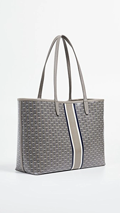 Shop Tory Burch Gemini Link Tote In French Grey
