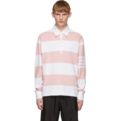 THOM BROWNE 粉色 AND 白色橄榄球条纹 POLO 衫