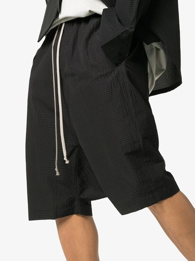 Shop Rick Owens Seersucker-shorts In Black