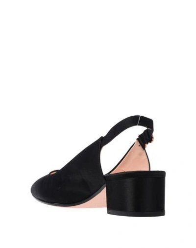 Shop Andrea Gomez Pump In Black