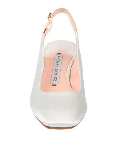 Shop Andrea Gomez Pump In Ivory