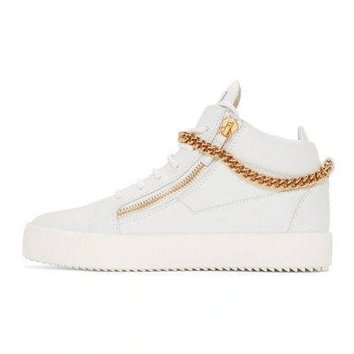 Shop Giuseppe Zanotti White Chain May London High-top Sneakers In White/gold