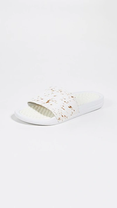 Shop Apl Athletic Propulsion Labs Iconic Calf Hair Slide In White/grey Pony