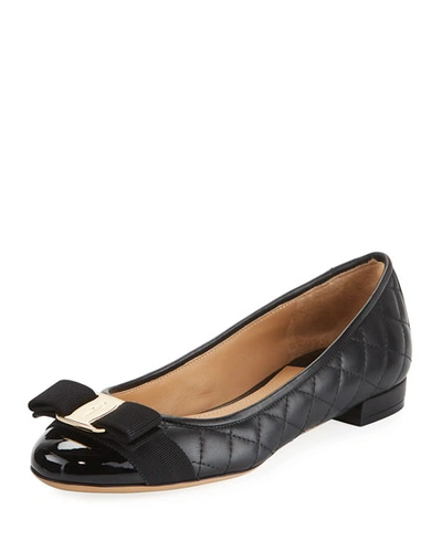 Ferragamo Ballet Flats Varina Patent Leather In Nero