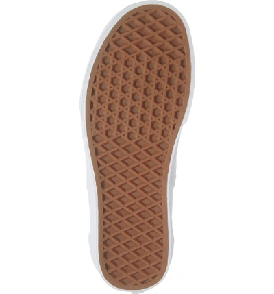 Vans Classic Slip-on Sneaker In True White