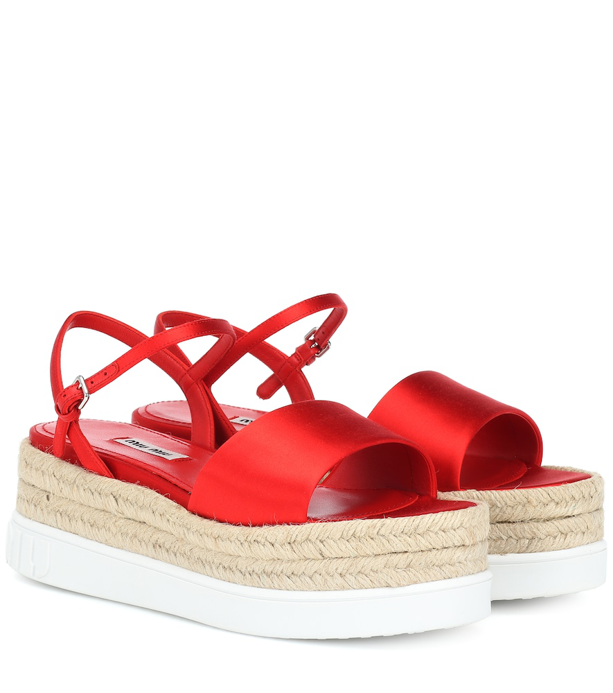 red platform flip flops