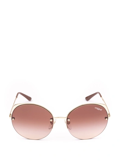 Shop Vogue Eyewear Sunglasses In 848/13