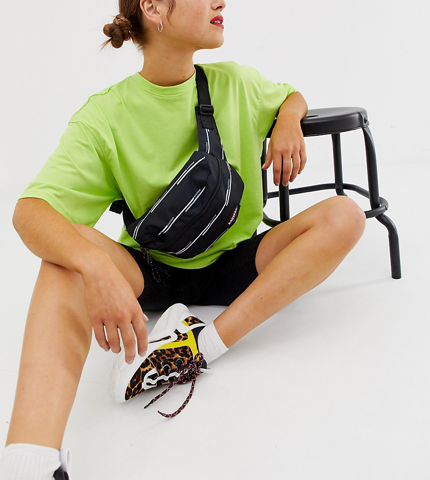 eastpak bane black