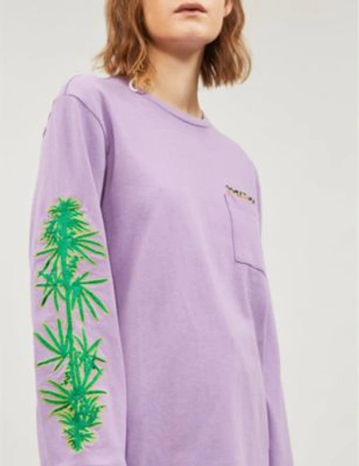 Shop Stussy Leaves Long Sleeved Cotton-jersey T-shirt In Lavendar