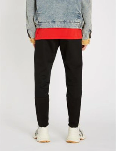 Shop Gucci Regular-fit Cropped Cotton Tapered Trousers In Black