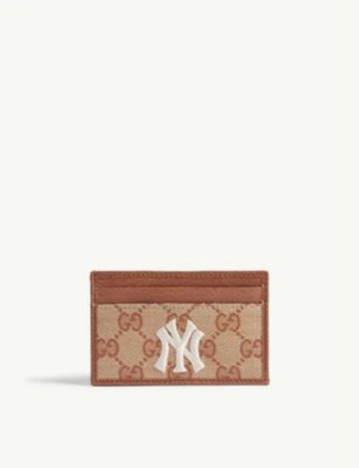 Shop Gucci Original Gg Ny Yankees Cardholder In Beige