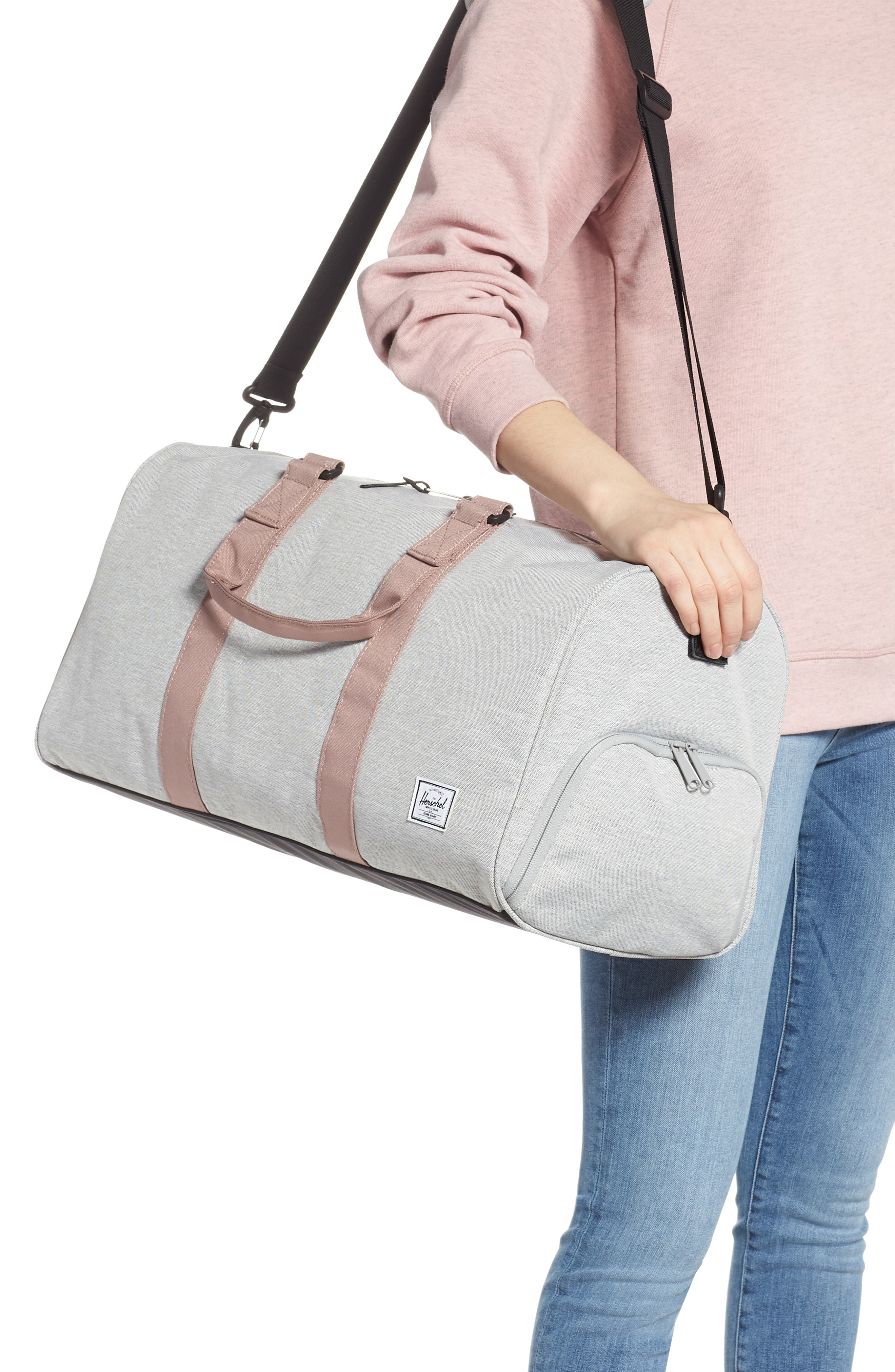 herschel supply co gym bag