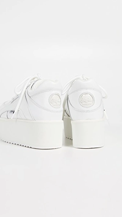 Shop Buffalo Rising Towers Sneakers In Blanco