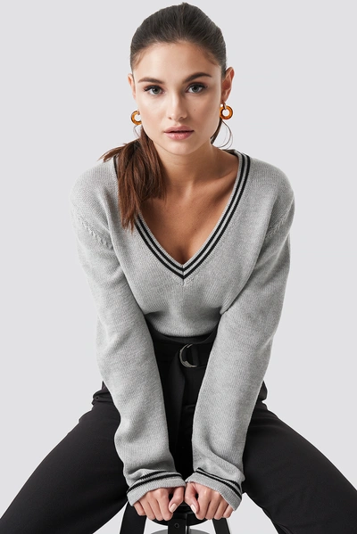 Shop Julia Wieniawa X Na-kd Deep V-neck Knitted Contrast Sweater - Grey