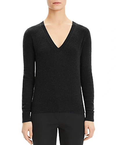 Shop Theory Featherweight Cashmere Sweater In Black