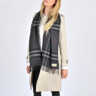 Burberry | Giant Icon Scarf In Charcoal Check Cashmere | ModeSens
