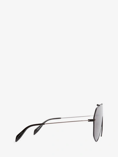 Shop Alexander Mcqueen Piercing Frame In Black