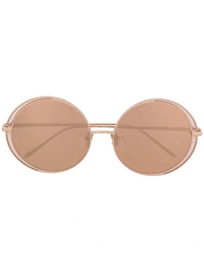 Shop Linda Farrow Round Shaped Sunglasses - Metallic