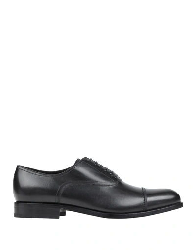 Shop Ferragamo Laced Shoes In Black