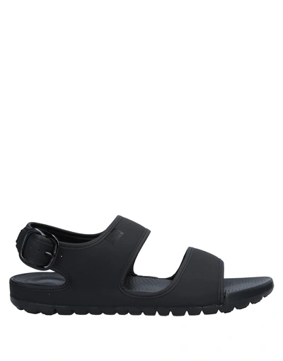 Shop Fitflop Man Sandals Black Size 10 Textile Fibers