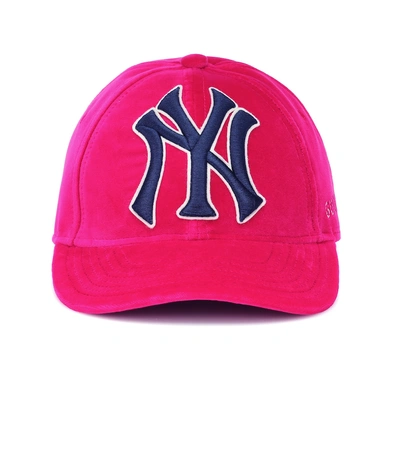 Gucci New York Yankees Mlb Patch Velvet Baseball Hat In Pink