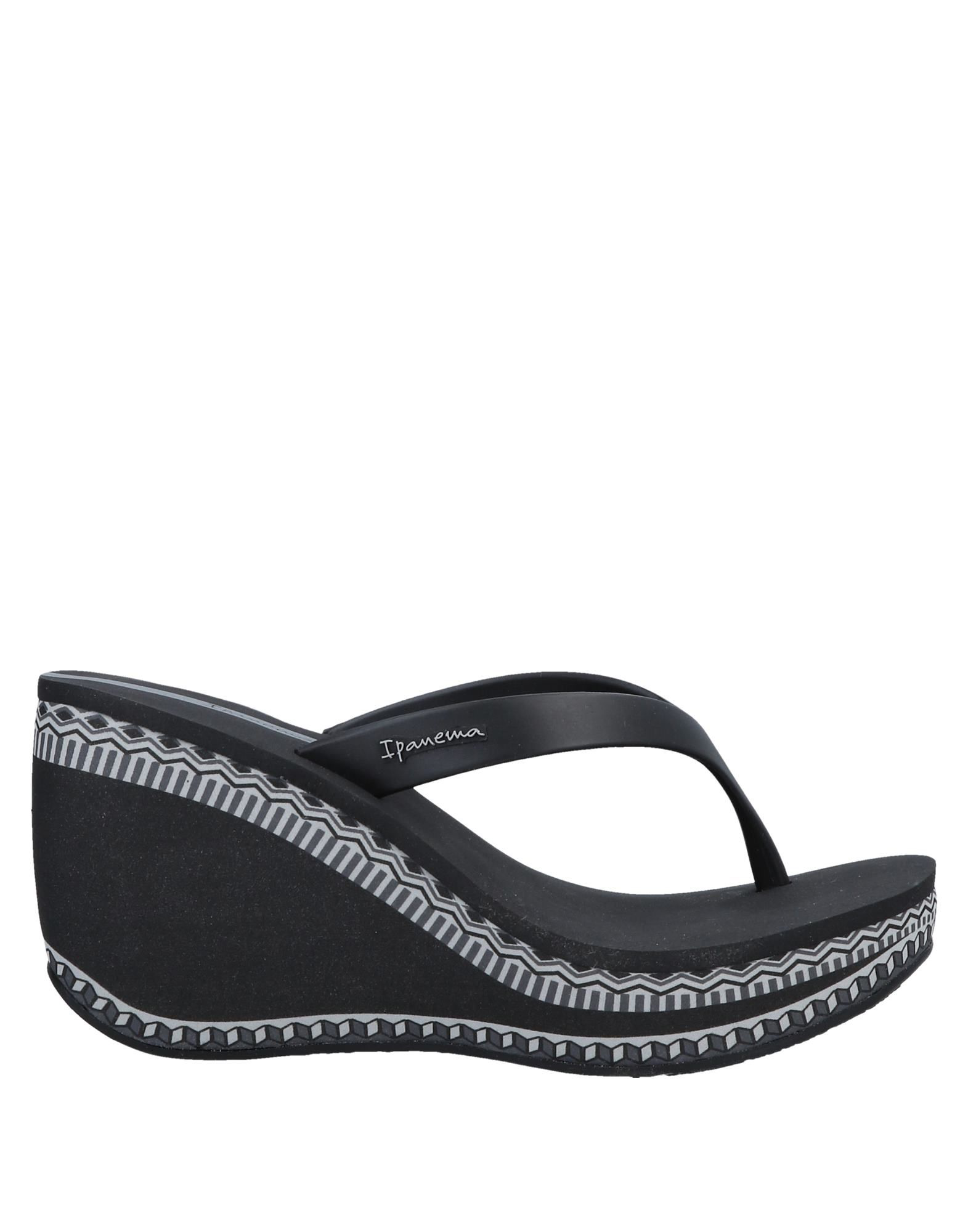ipanema wedge flip flops