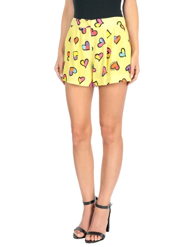 Shop Boutique Moschino Shorts In Yellow