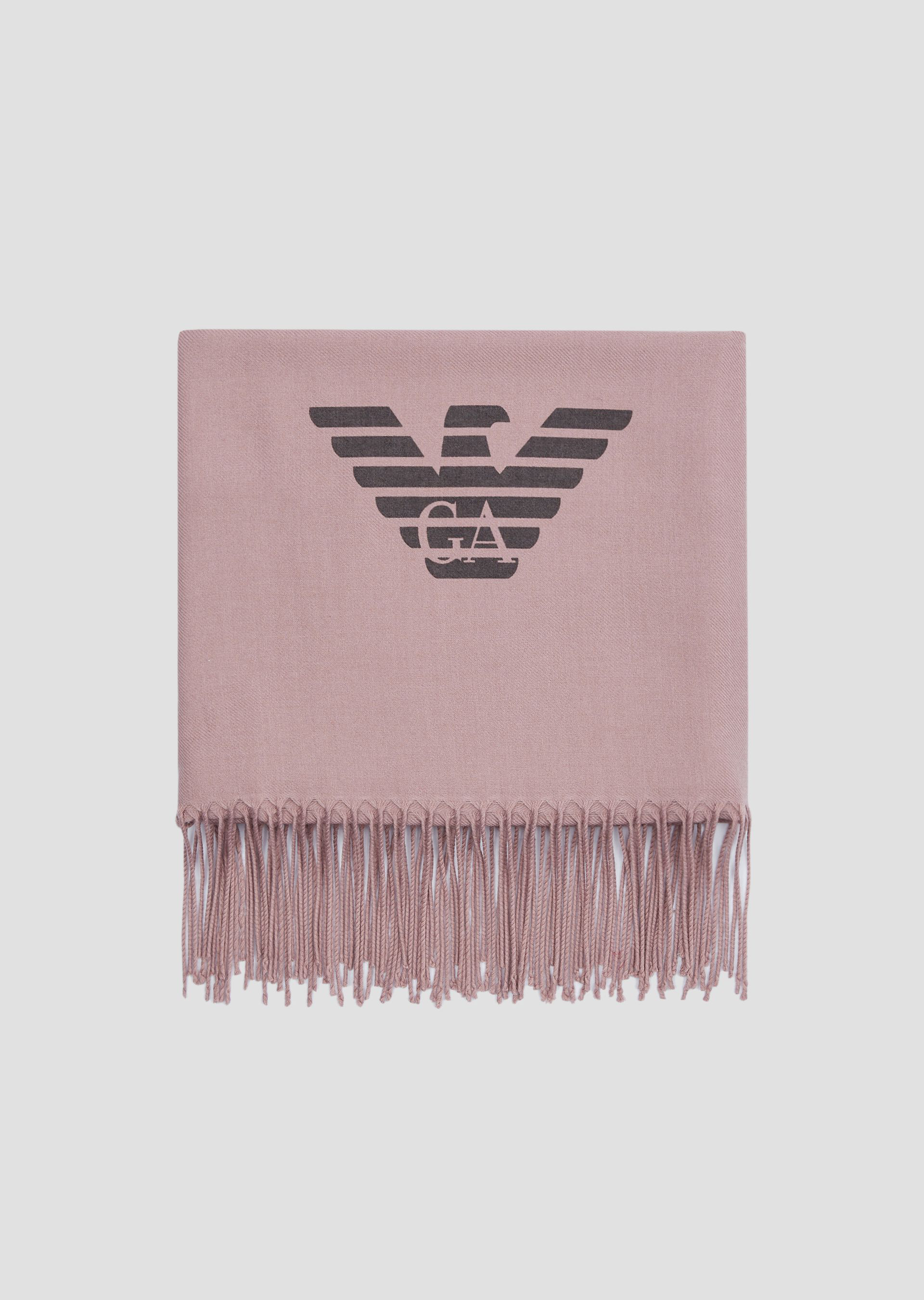 armani stoles