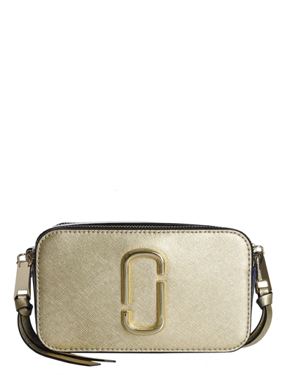 Shop Marc Jacobs Small Snapshot Camera Bag In Oro