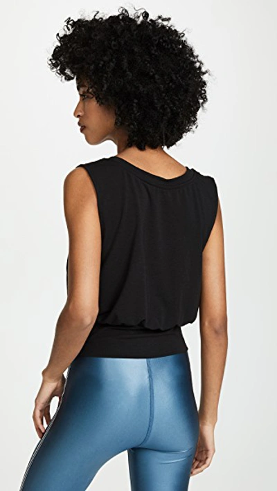 Shop Heroine Sport V Cropped Tank In Black