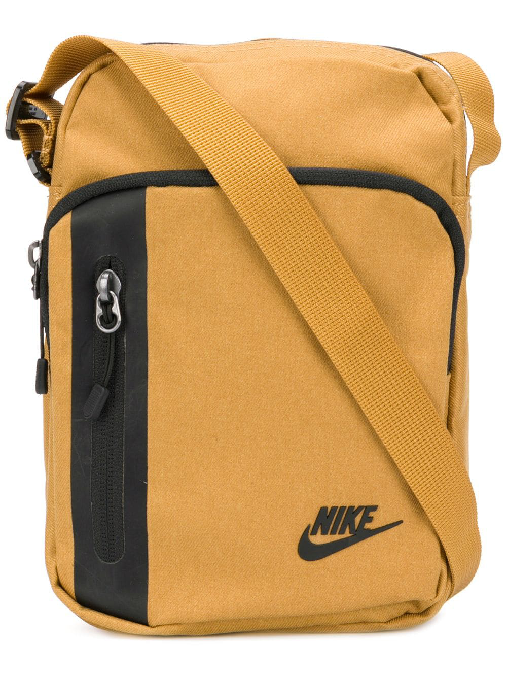 nike small items 3.0