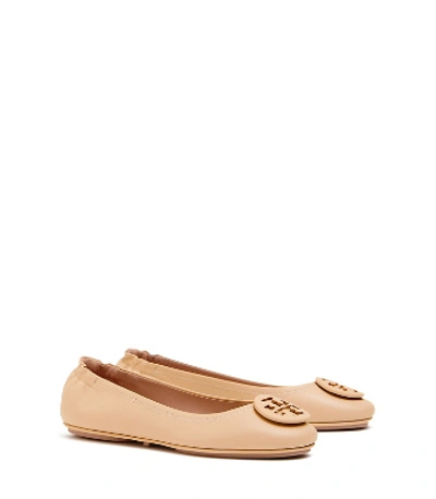 Shop Tory Burch Minnie Travel Ballet Flat, Leather In Goan Sand