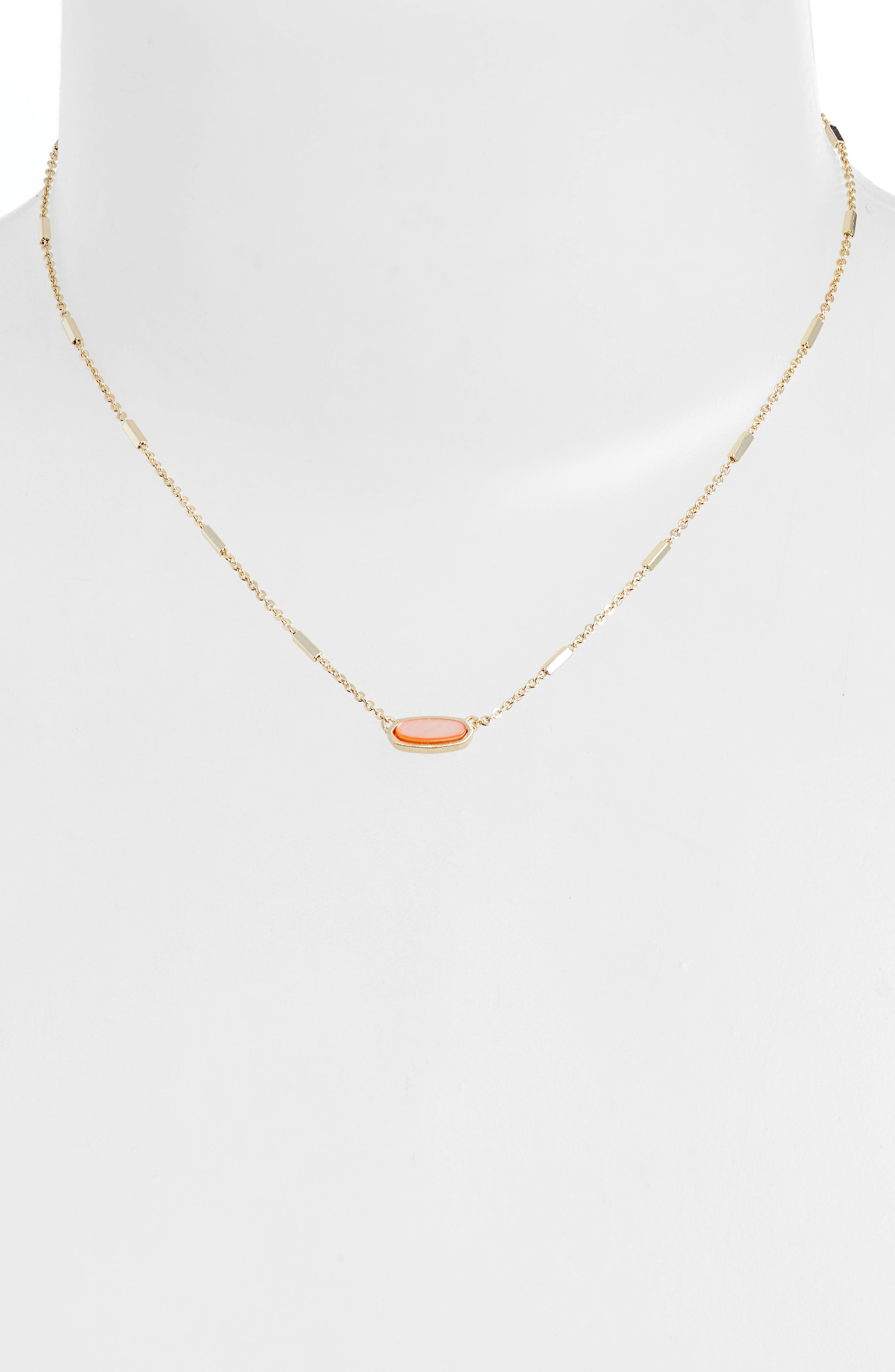 Kendra Scott Peach Mother Of Pearl 2025
