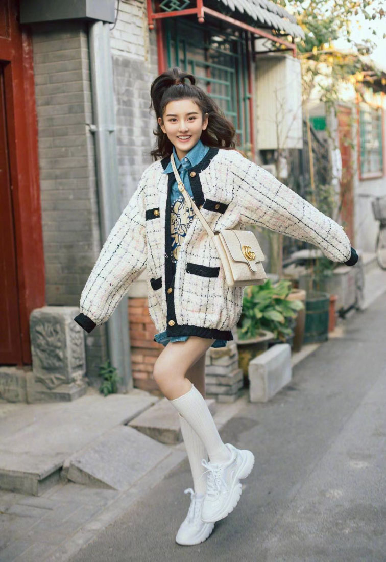 gucci oversized tweed bomber jacket