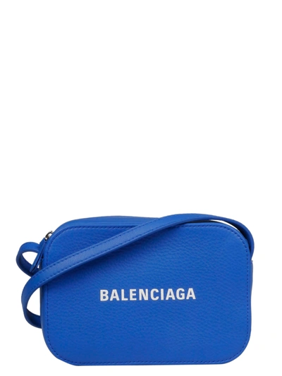 Shop Balenciaga Shoulder Bag