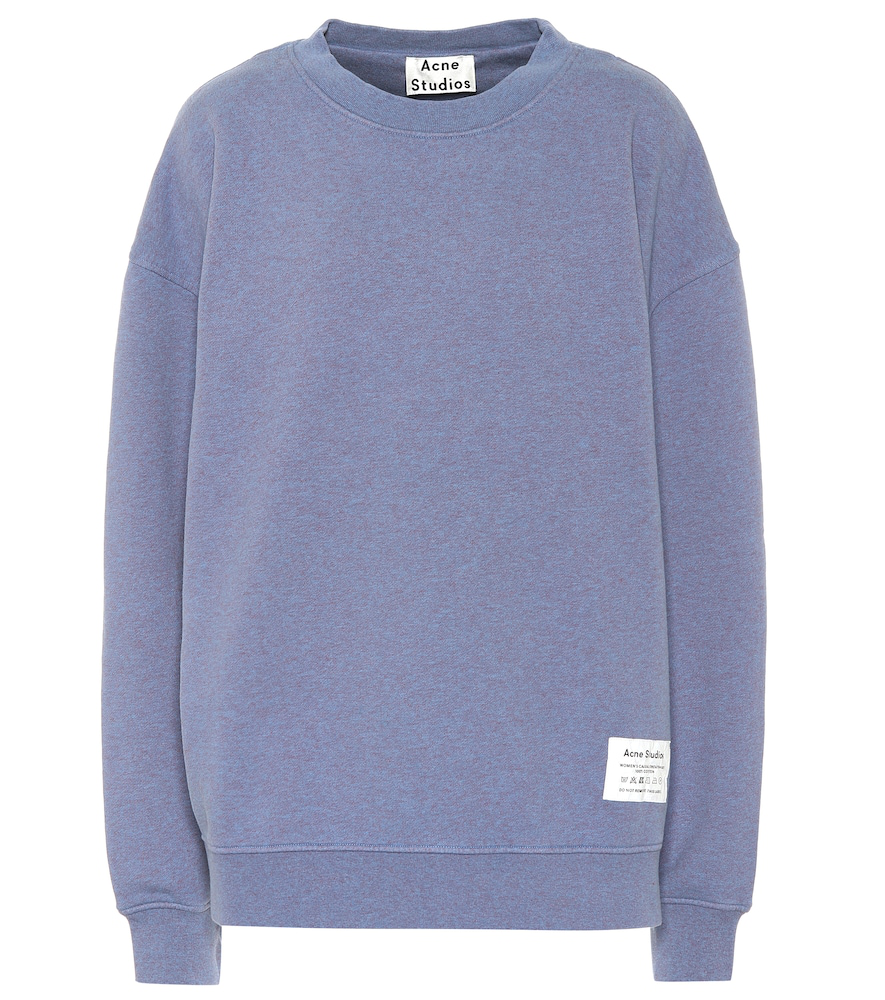 sweatshirt with writing on sleeve