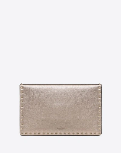 Shop Valentino Garavani Rockstud Pouch In Champagne