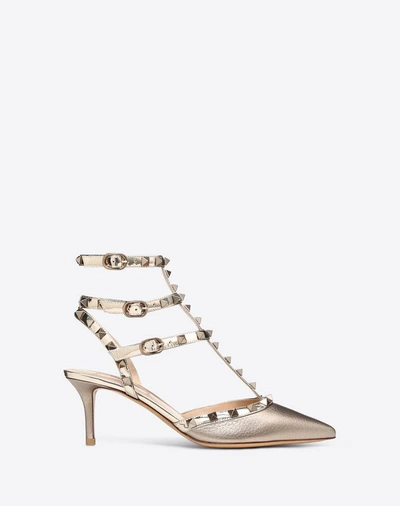 Shop Valentino Garavani Rockstud Metallic Grainy Calfskin Leather Ankle Strap Pump 66 Mm In Skin