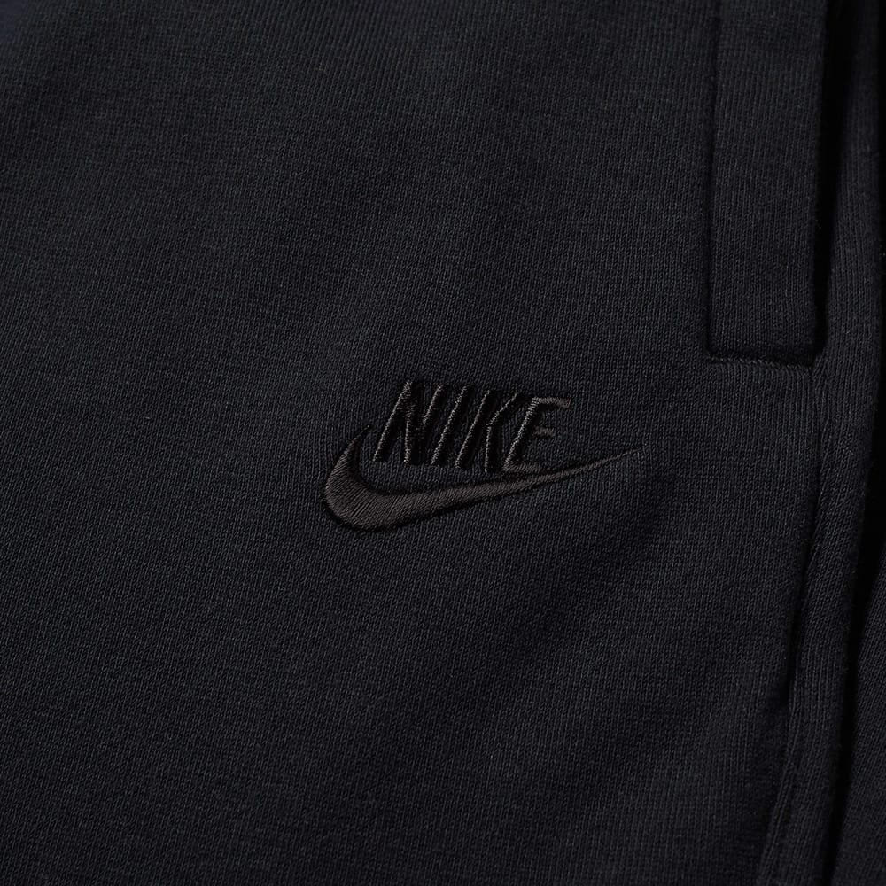 nike big swoosh joggers