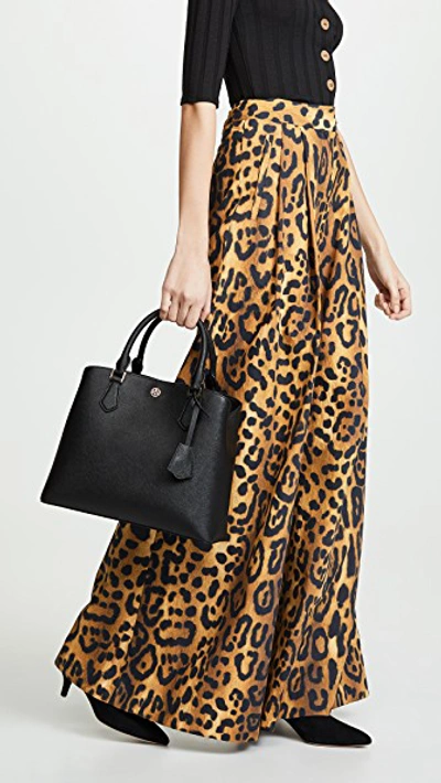 Tory burch robinson triple compartment tote cheap