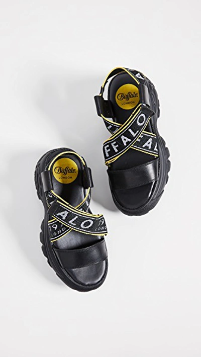 Shop Buffalo Classic Kicks Bo Sandals In Black