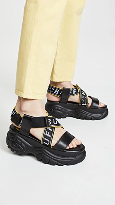 Shop Buffalo Classic Kicks Bo Sandals In Black