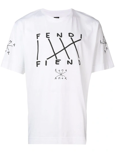 Shop Fendi T-shirt Mit Print - Weiss In White