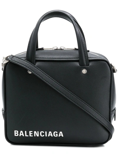 Shop Balenciaga 'square Xj Aj' Handtasche - Schwarz In Black