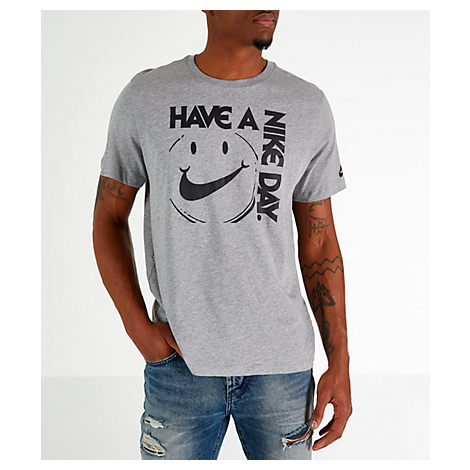 have a nike day shirt men