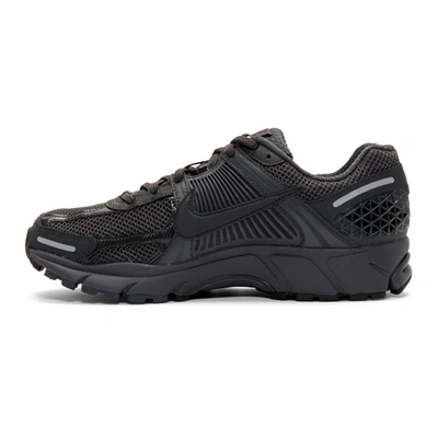 Shop Nike Black Zoom Vomero 5 Sp Sneakers In 002anthblk