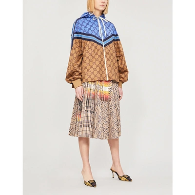 Shop Gucci Gg-print Woven Jacket In Vintage Camel