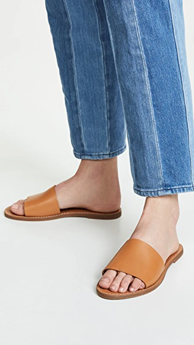 Shop Madewell The Boardwalk Post Slide Sandals In Desert Camel