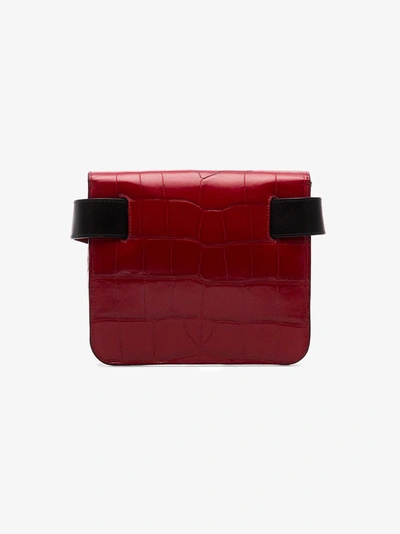 Shop Stalvey Gürteltasche In Alligator-optik In Red