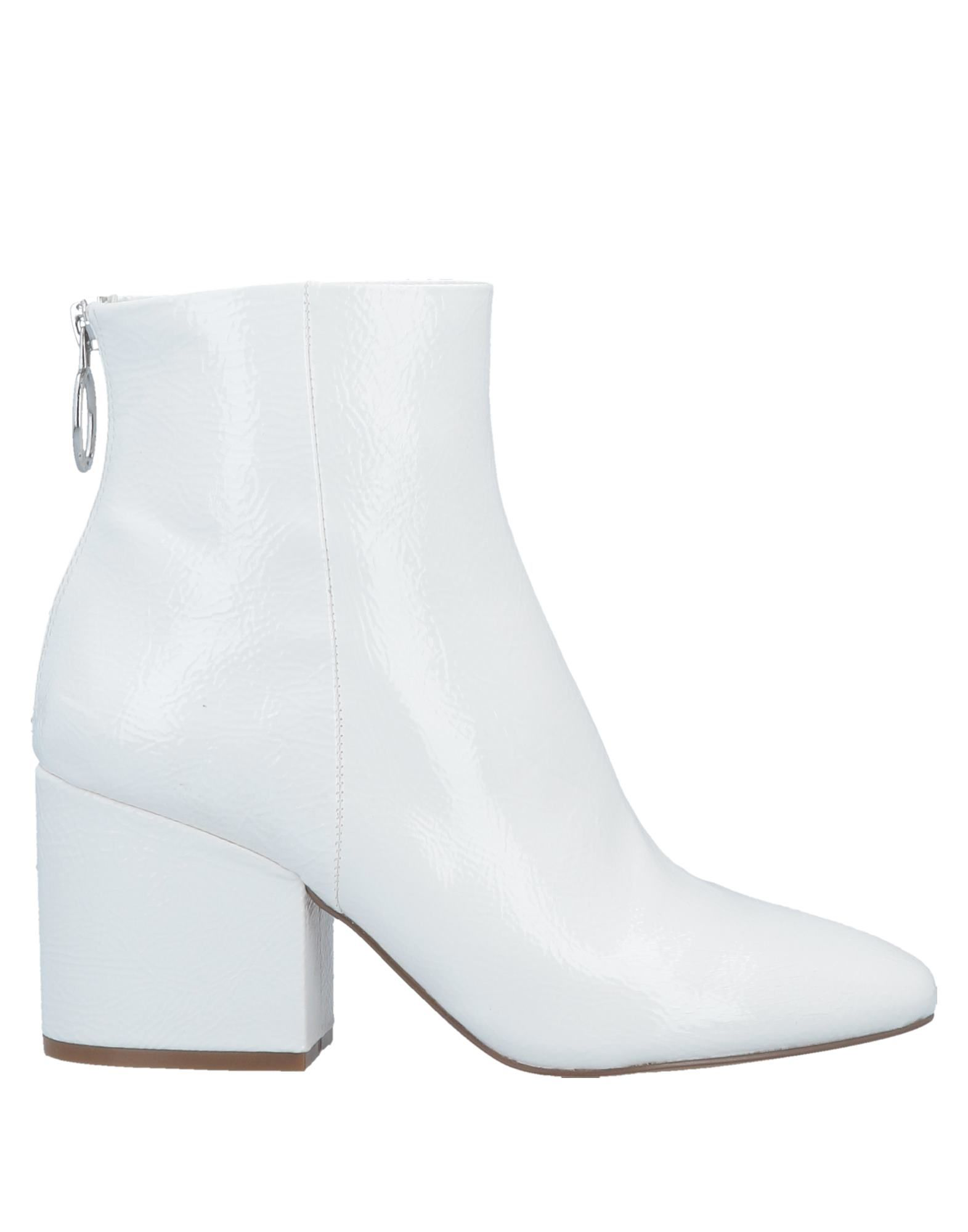 Steve Madden Ankle Boot In White | ModeSens